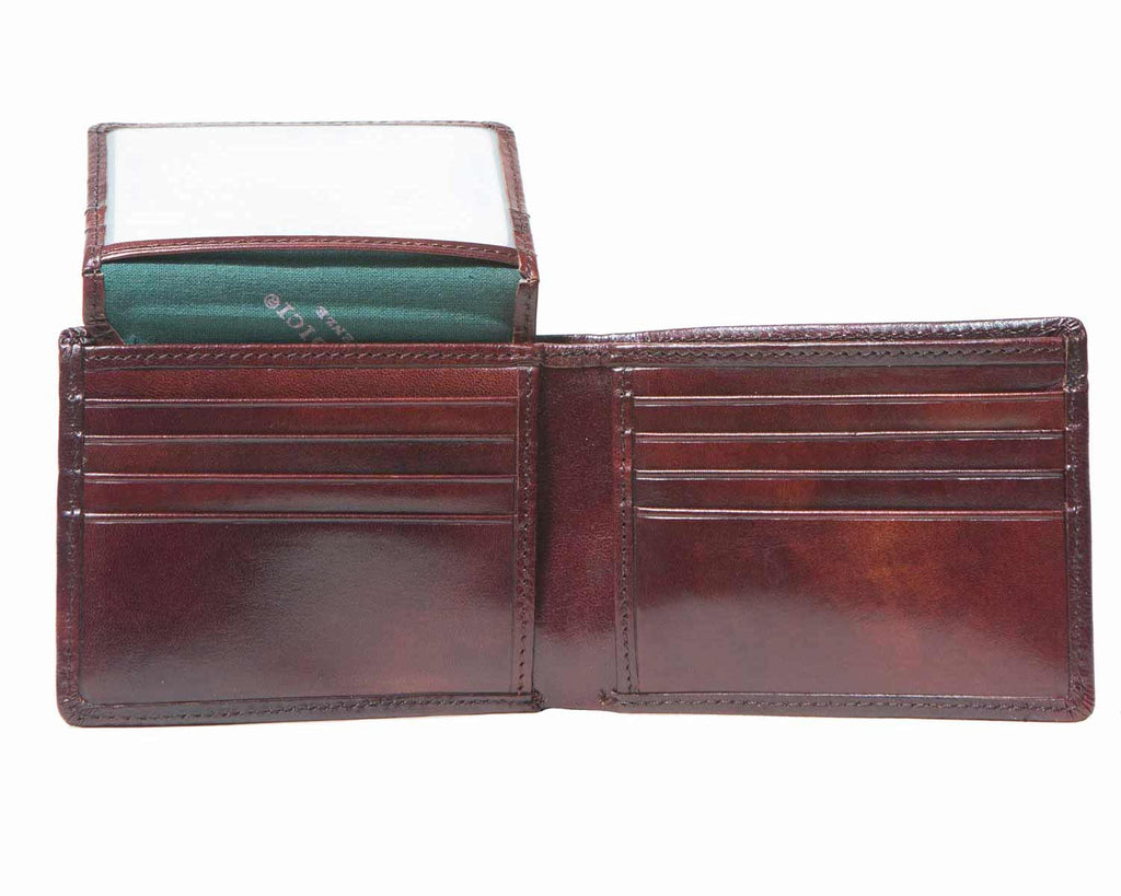 I Medici Bifold Mens Wallet with ID Window and Credit Card Flap in Brown