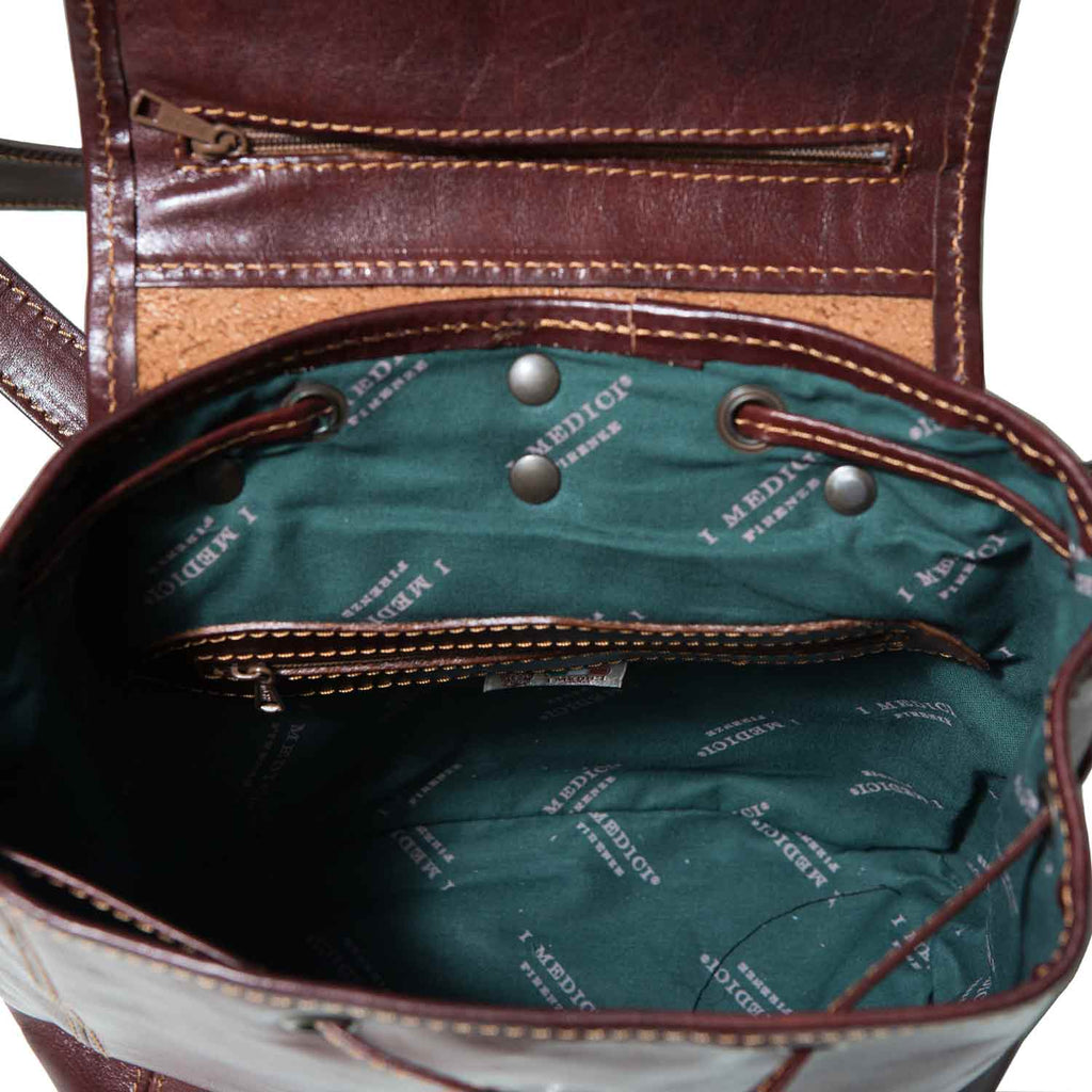 I Medici Simple Daypack Backpack in Brown