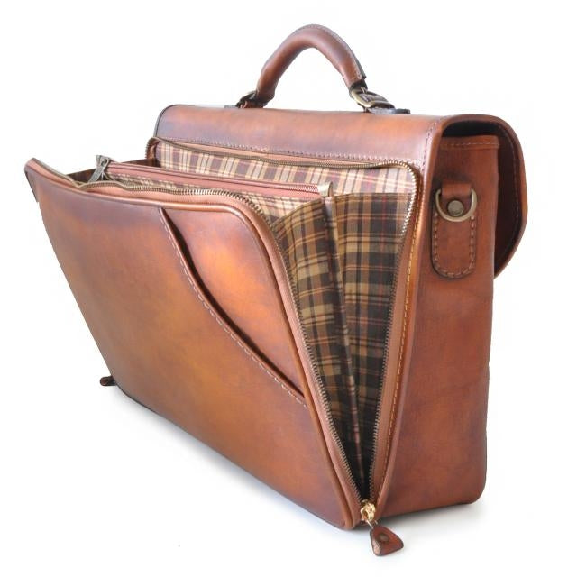 Pratesi Bruce Range Piccolomini Leather Briefcase With Rear Accordion Pocket in Black