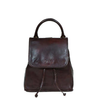 I Medici Simple Daypack Backpack in Chocolate