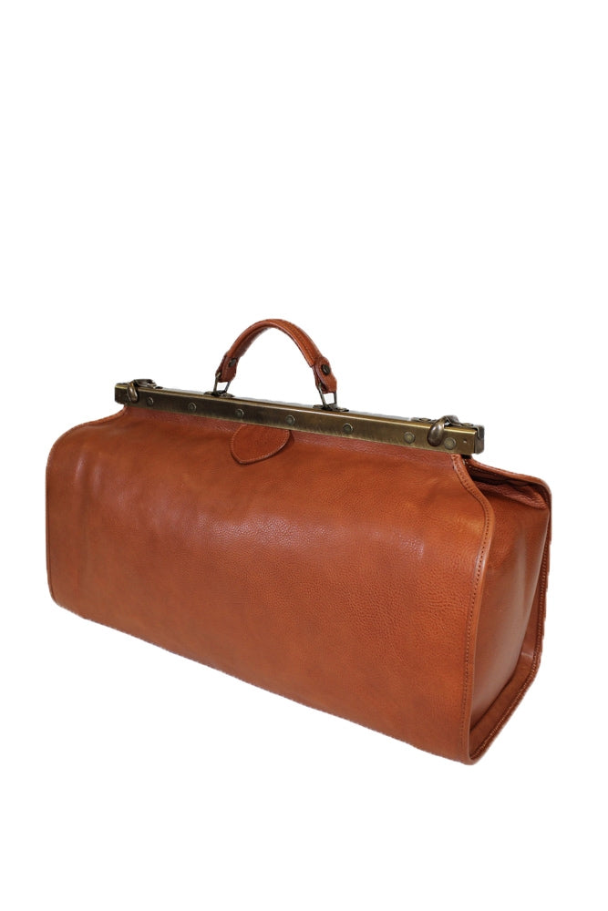A RED LEATHER GLADSTONE-BAG